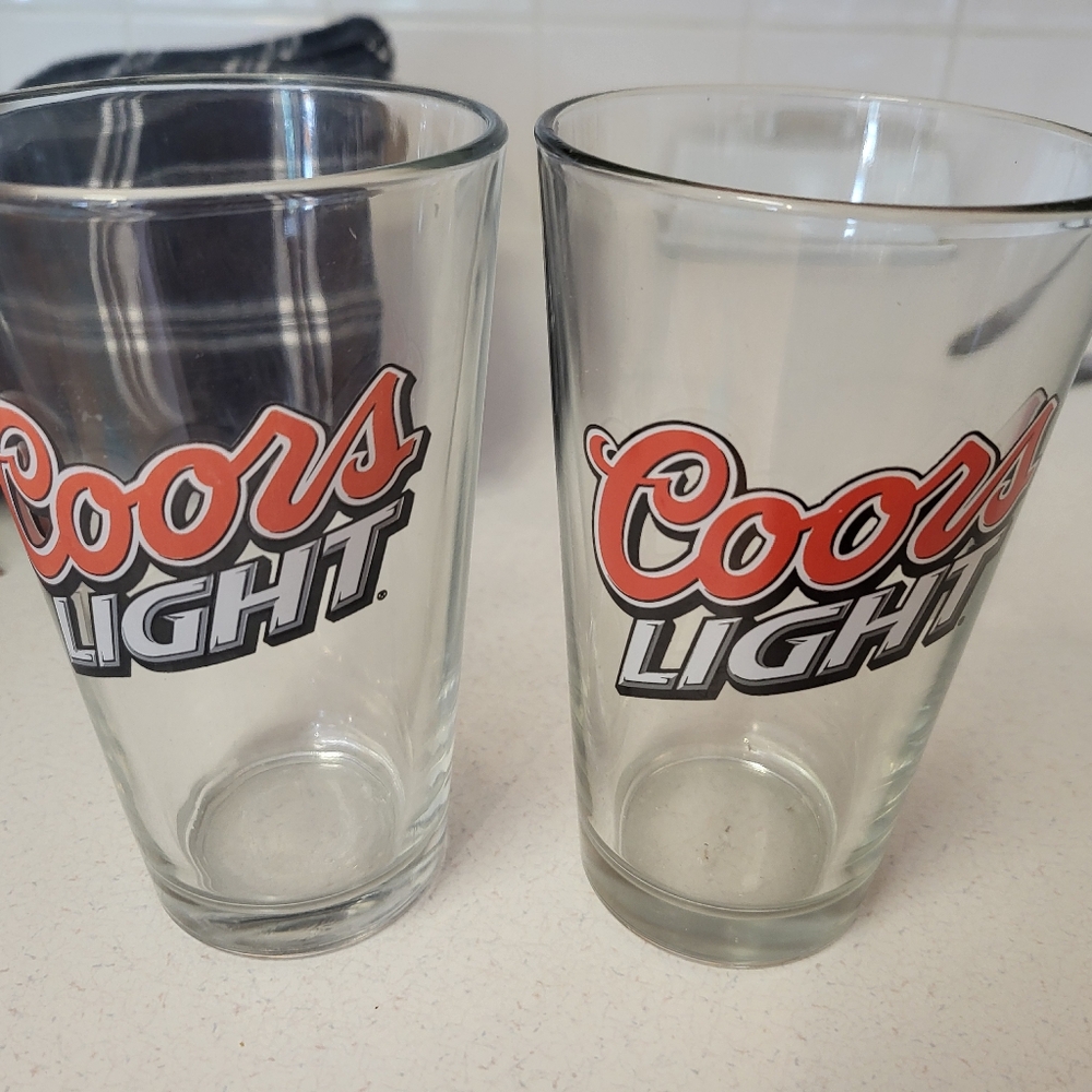 Coors light pint beer glasses